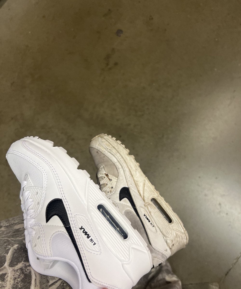 Erm are my shoes cooked ? 
(They’re the bottom ones)