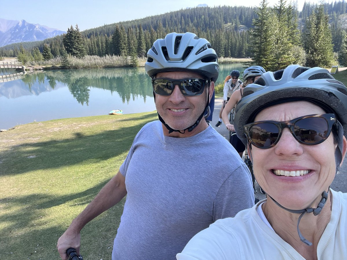 Mandy Young tweet media