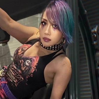 Let me cook here🔥🔥🔥🔥🔥🔥

The agenda before the end of the year: 

AJ Lee and Nikki Bella Vs. Becky Lynch and Asuka 

This would be 💲💲💲💲💲💲💲

Who’s with me on this????