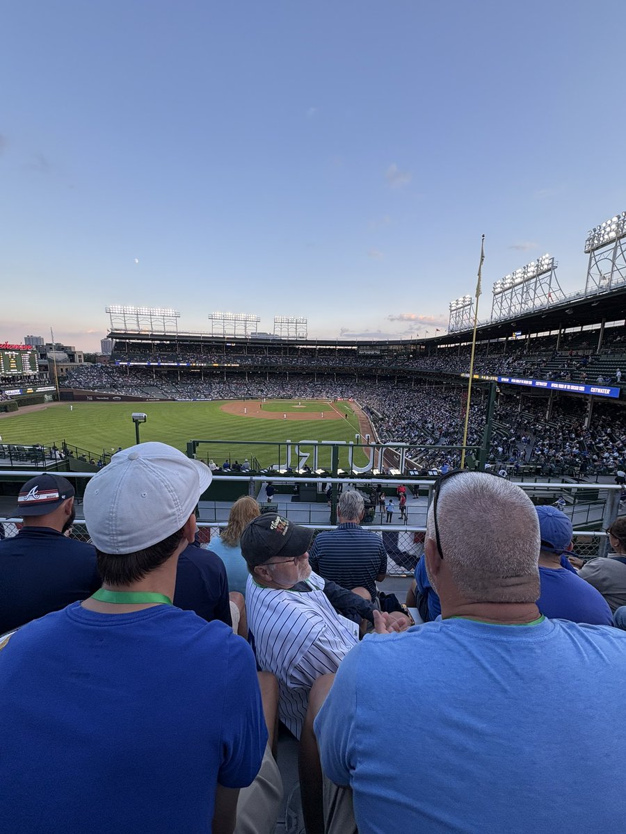 Jucodropout69's tweet photo. BLUE THAT WAS A FUCKING STRIKE https://t.co/c0js3yleA8