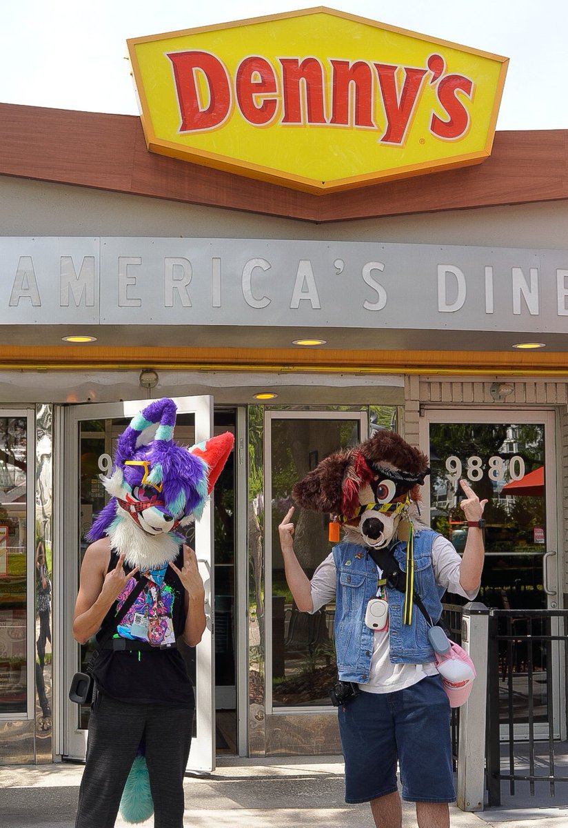 DENNY'S DOGS! GRAND SLAM OR NOTHING! 

with <a href="/autumnwind3_/">Xylo🔜Megaplex</a> and <a href="/milodogbanana/">milo</a> 

#FursuitEveryday #furryfandom #megaplex