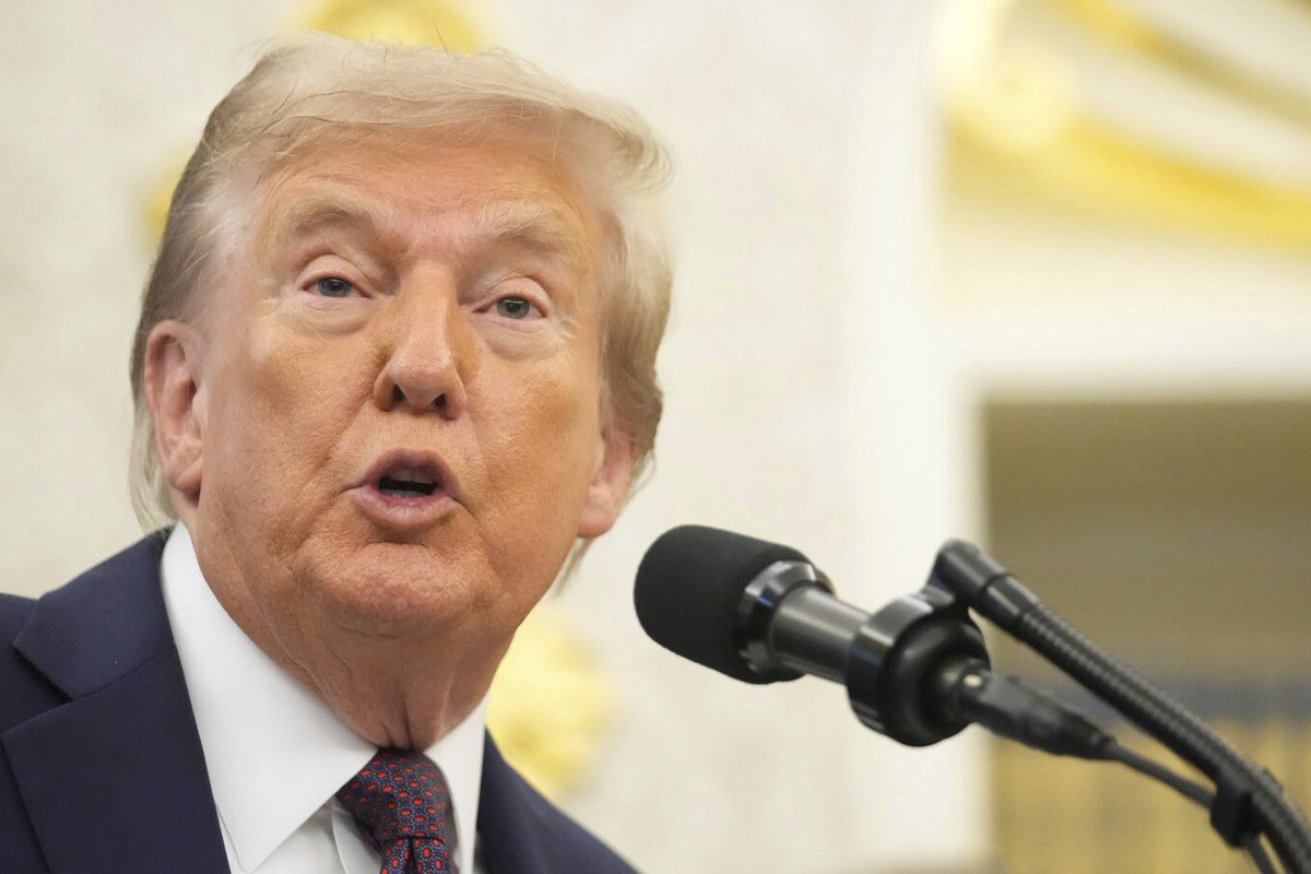 jmg1995's tweet image. Shouldn’t we let local and state officials take care of the issue before federal intervention? Do we want a police state? Trump says he&apos;s set to order federal intervention in Chicago and Baltimore, despite local opposition

apnews.com/article/trump-… #federalcontrol #policestate