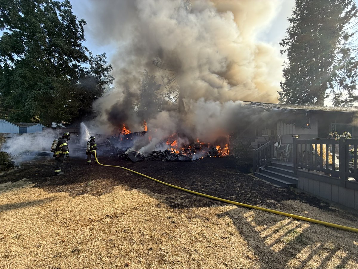 Puget Sound Fire, South King Fire and Rescue, and Port of Seattle FD responded to a residential fire in the 21200 block of 33 Avenue South.