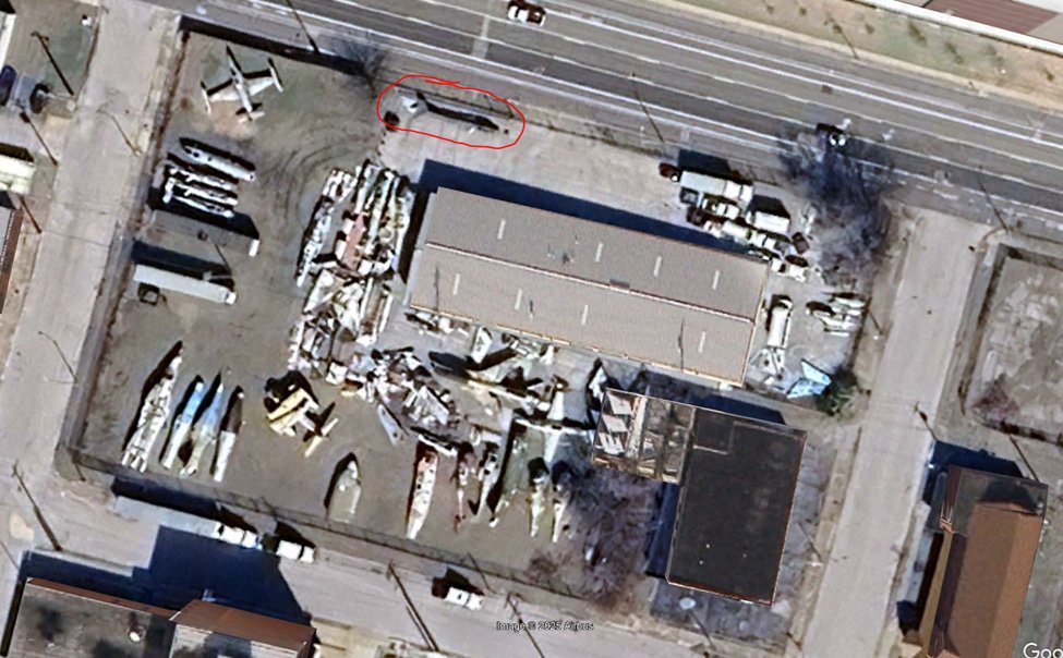 bclemens's tweet image. Bissell’s Auto Body continues to grow its collection. It's an auto repair facility in St. Louis, Missouri that also collects interesting aircraft. I first did a thread on them in January 2023 (see below in case you missed it). They now have a new arrival! 1/5 #avgeek #milair