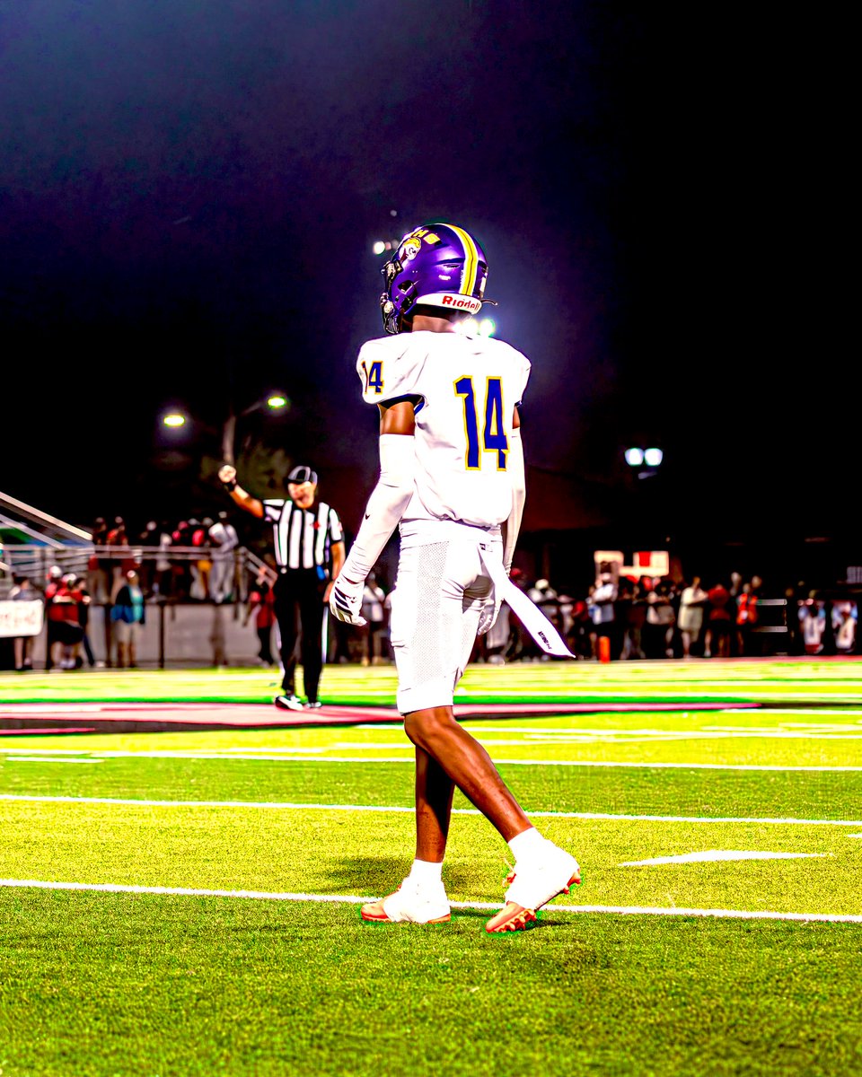 TenajBurkett's tweet photo. That time🐅😈 https://t.co/vAwGiIgd4U