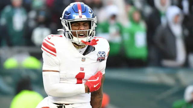 Breaking_FF's tweet photo. #FantasyFootball WR Rankings (1-10)

1. Malik Nabers
2. Ja'Marr Chase
3. Ceedee Lamb
4. Puka Nacua
5. Brian Thomas
6. Nico Collins
7.  Drake London
8. Justin Jefferson
9. Amon Ra St Brown
10. Ladd McConkey

#NFL https://t.co/07LcaX11JF