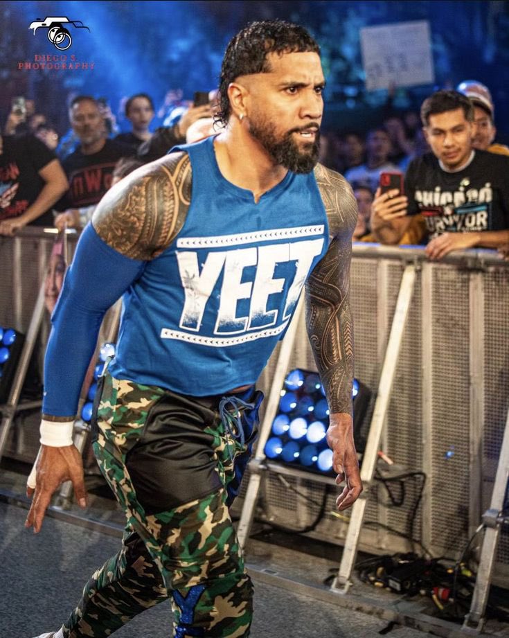 cardinalsbird's tweet photo. Man I love that Jaida Parker matching the similar gear to #MainEventJeyUso from 2023 SS WarGames. My favorite #wwecouple #WWENXT #WWERaw #Yeet #JaidaParker #MissParker #Jaidadontplay #TheBloodlines #SurvivorSeriesWarGames #wwe https://t.co/Wb3pA8M9R5