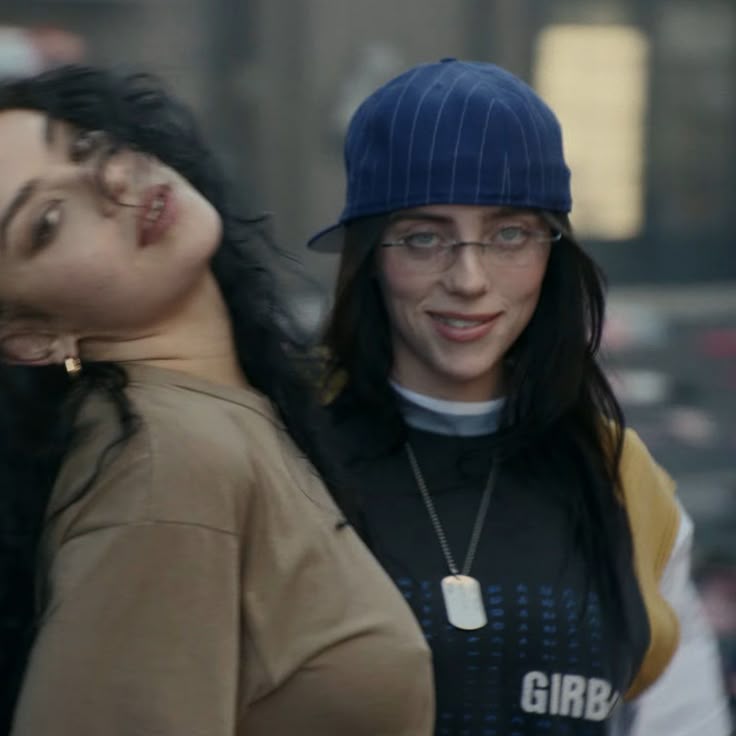 kay1eescomet's tweet image. and If I said guess ft billie?