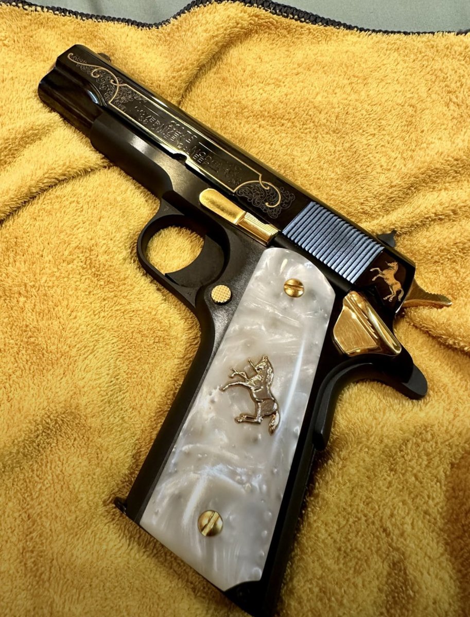 WeaponsVault's tweet image. 