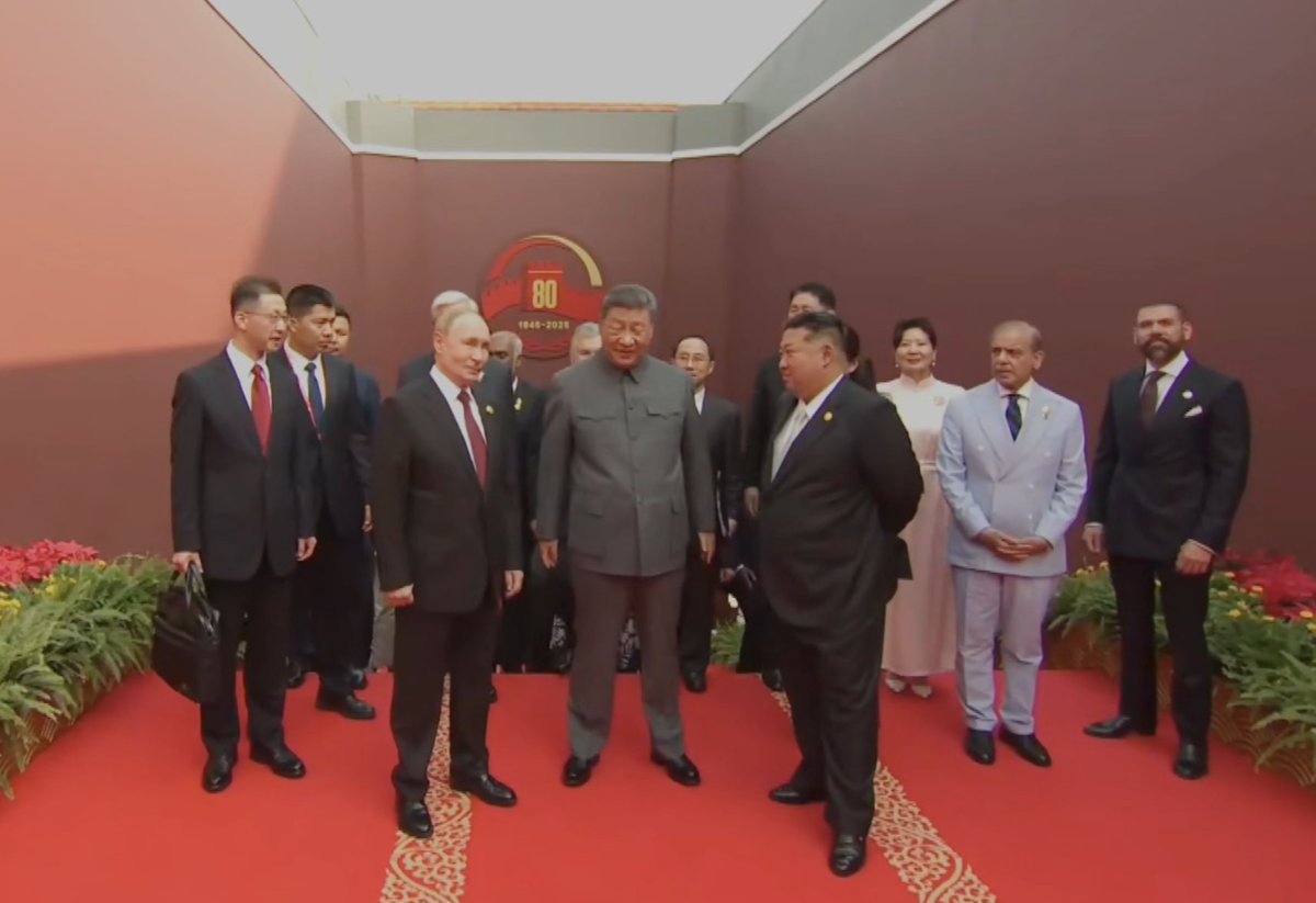 Foreign leaders have ascended atop of the Gate of Heavenly Peace.

Parade starting soon.