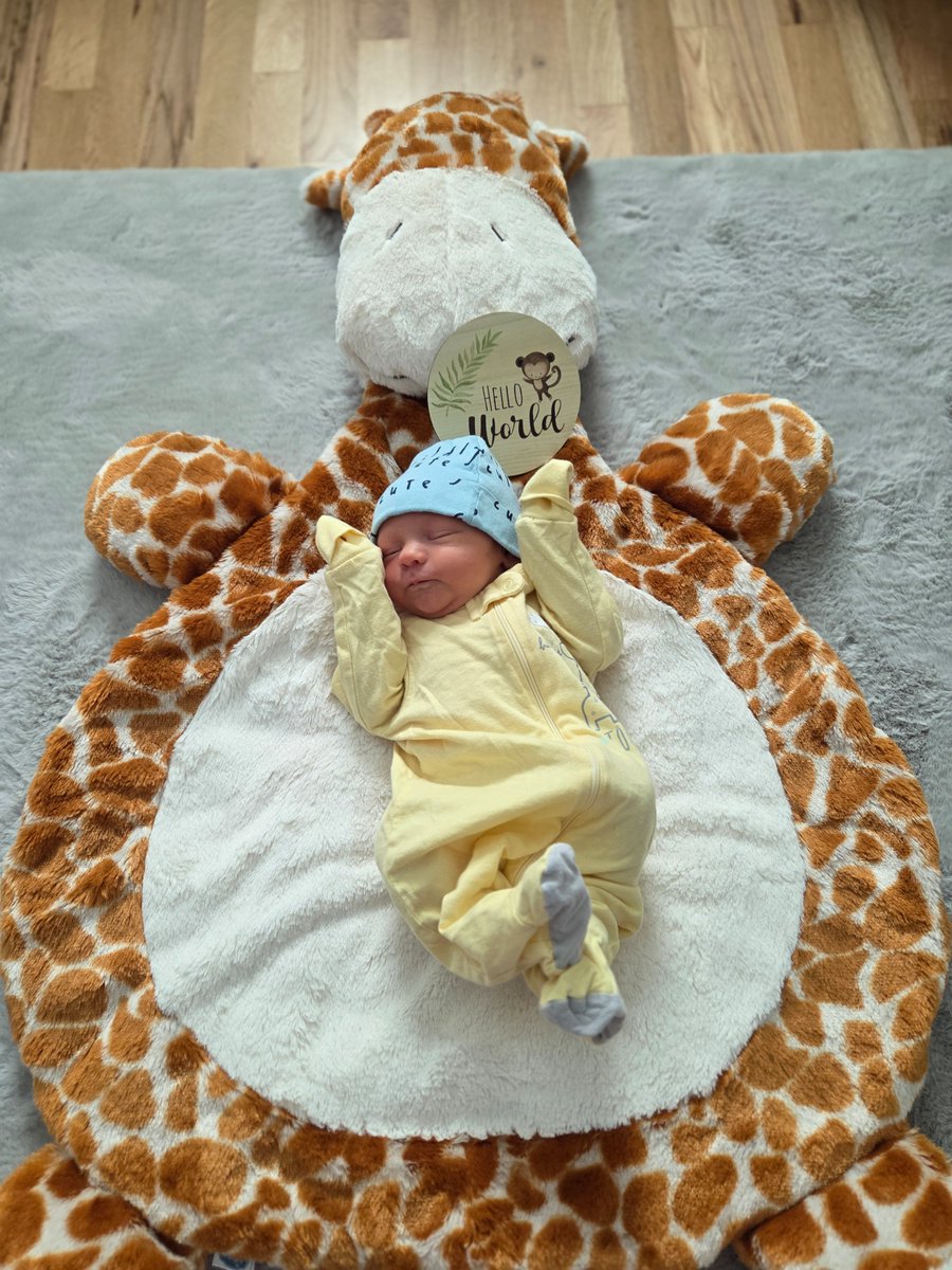 Year 13, starting off a little different this year...  Petey's proud to be a big brother, and wishing all students and colleagues a great start to 25-26. #meadowbrookpe #greathappenshere