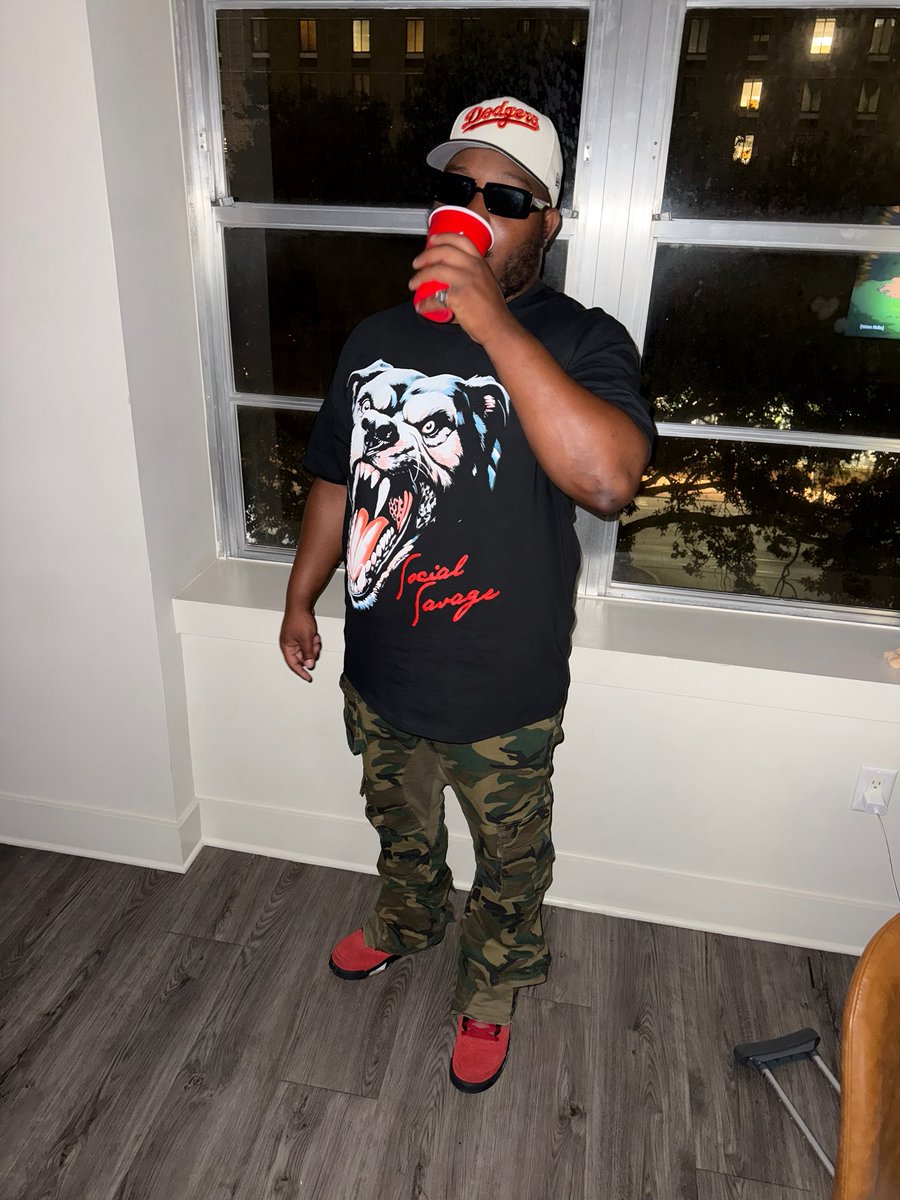 _issadamnfool's tweet image. More life🖤