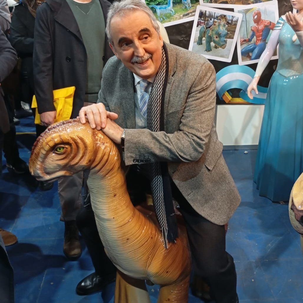 - Vos sabias que los argentinosaurus eran perucas ?