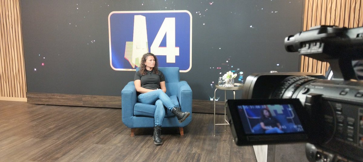 Soledad Ruiz (@sol_ku) on Twitter photo #Ahora en vivo <a href="/ArielSayas/">Ariel Sayas</a> junto a <a href="/ArabelaSoler/">Arabela Soler</a> <a href="/AgroMnes/">Agro Misiones</a> #YerbaMate #Desregulación #Chacras en #Actualidad4 @CanalCuatroPosadas #Ahora en vivo <a href="/ArielSayas/">Ariel Sayas</a> junto a <a href="/ArabelaSoler/">Arabela Soler</a> <a href="/AgroMnes/">Agro Misiones</a> #YerbaMate #Desregulación #Chacras en #Actualidad4 @CanalCuatroPosadas