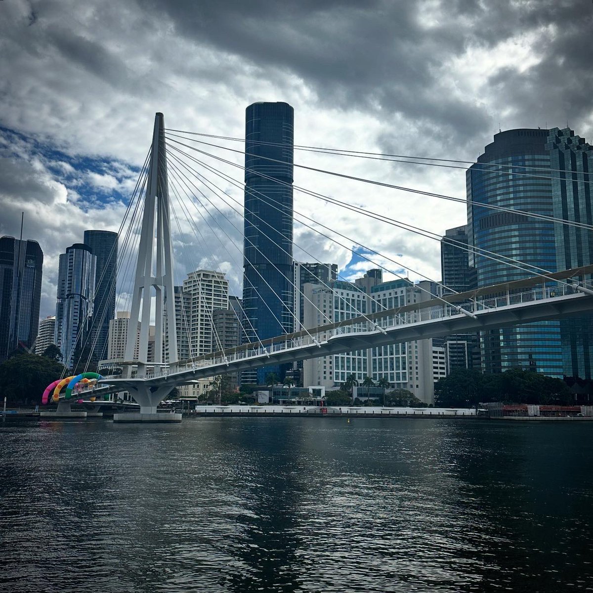 kathyclawson's tweet photo. Monday morning river walk. https://t.co/FQeGBIK518