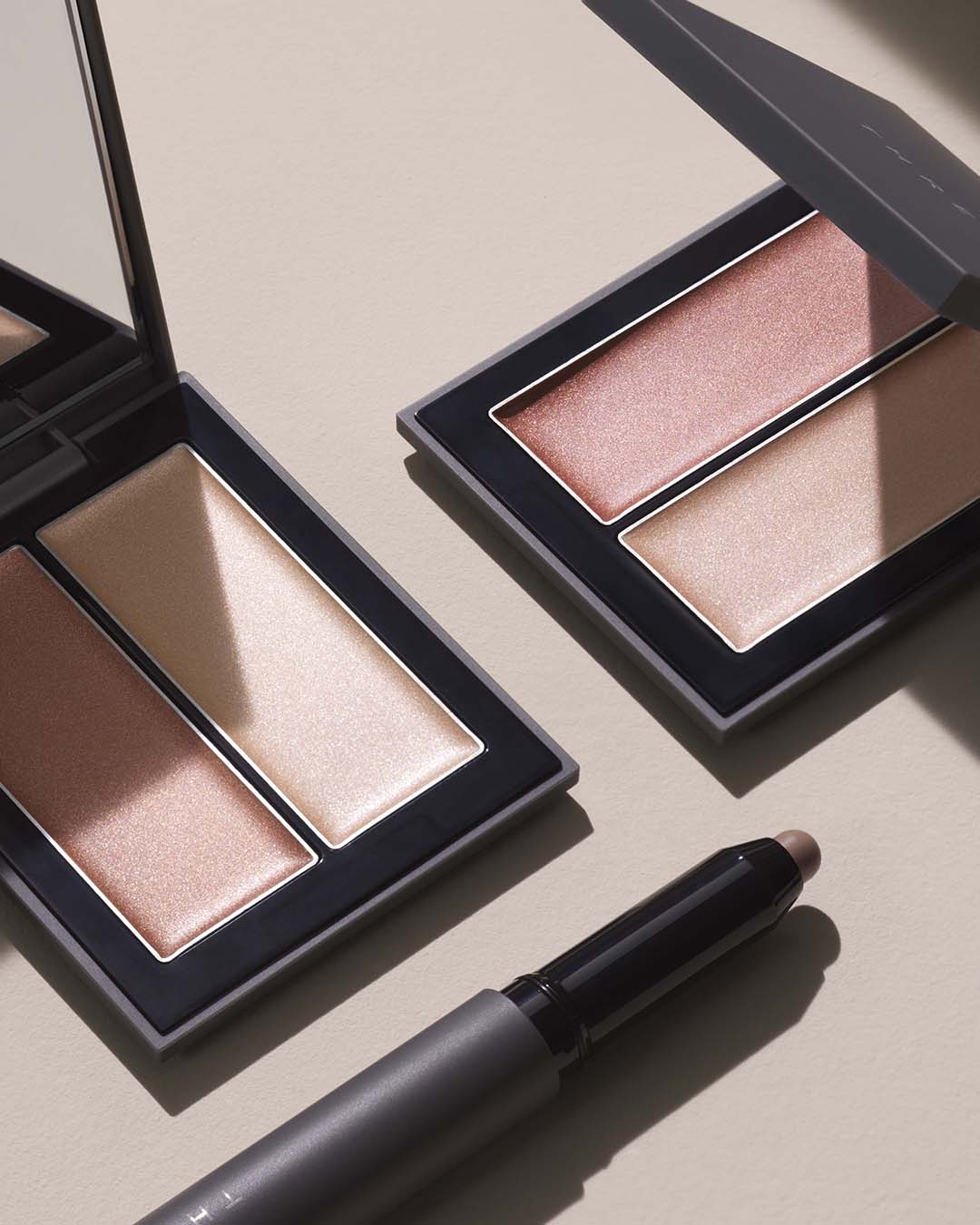 未使用 スリー シマリング グロー デュオ ベースメイク パレット THREE シマリング グロー デュオ | スペシャルアイテム | THREE