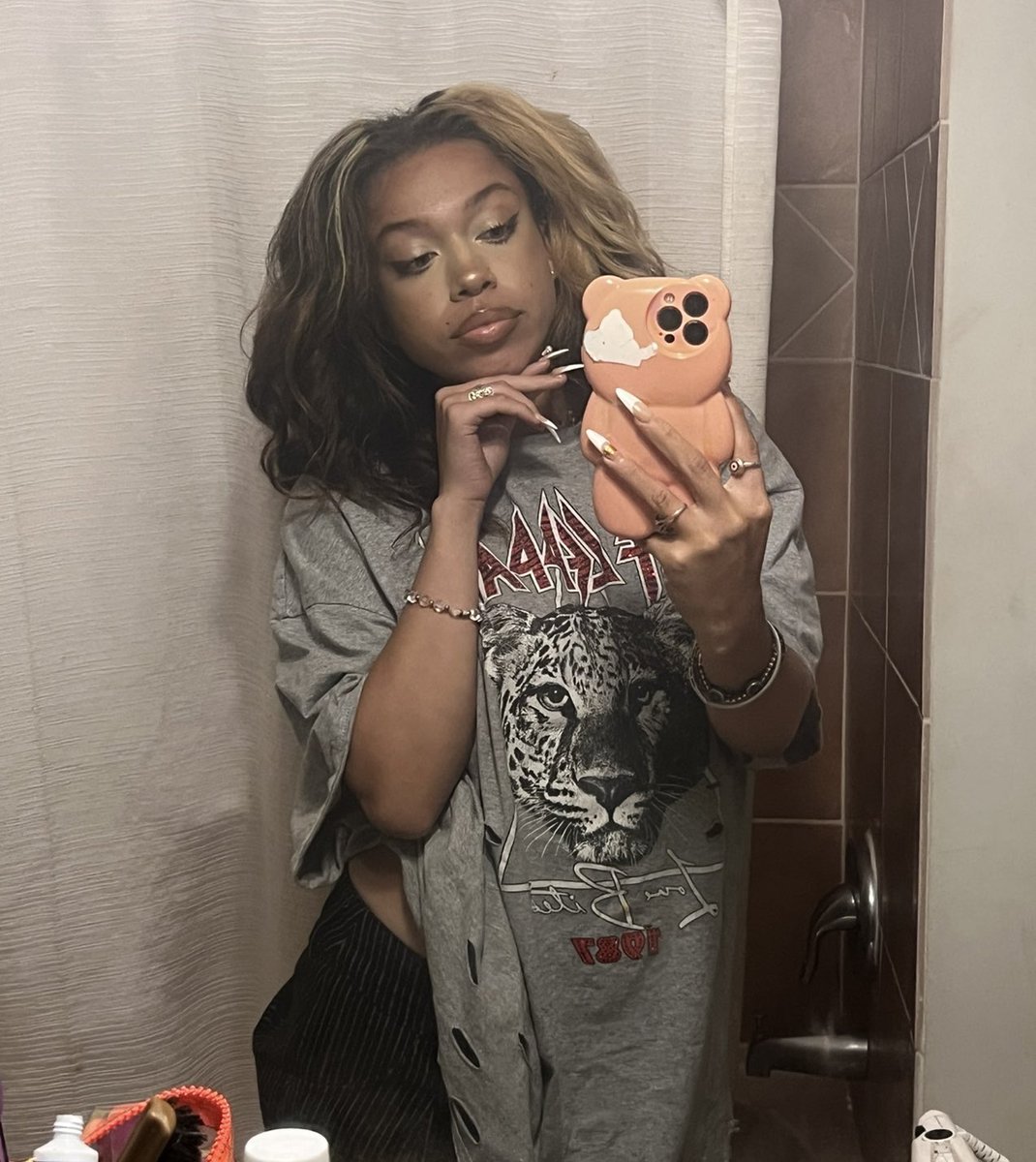 macyndagoat's tweet image. #rawr 🐯