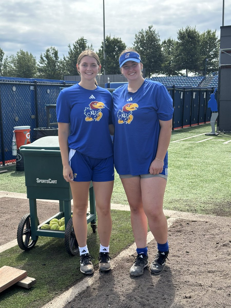 It was a GOOD DAY to have a GOOD DAY‼️ #BullpenLife  #RockChalk