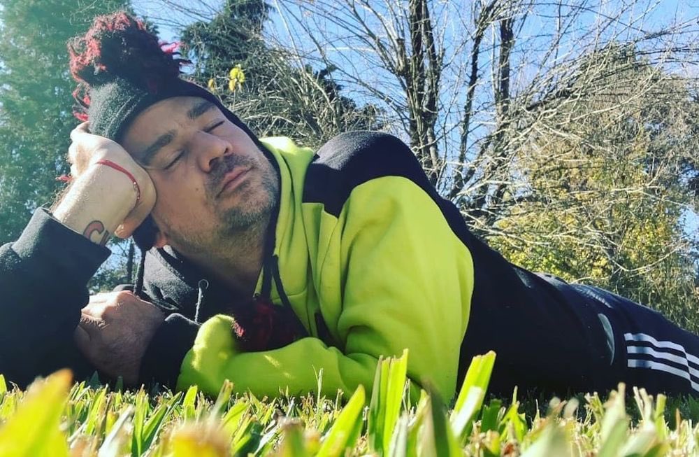 así esperando que llegue la primavera