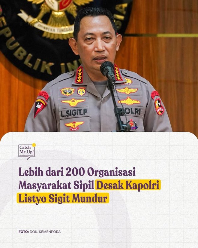 Kenapa Presiden <a href="/prabowo/">Prabowo Subianto</a> terkesan sungkan mencopot KAPOLRI?

Apakah  beliau membutuhkan DESAKAN RAKYAT yang masif agar  KAPOLRI mengundurkan diri?

Bagaimana ini KAPOLRI? 
Sudahlah tidak sanggup mengemban tugas.
Tidak punya malu.
Tidak punya harga diri.

Jangan menguji kesabaran