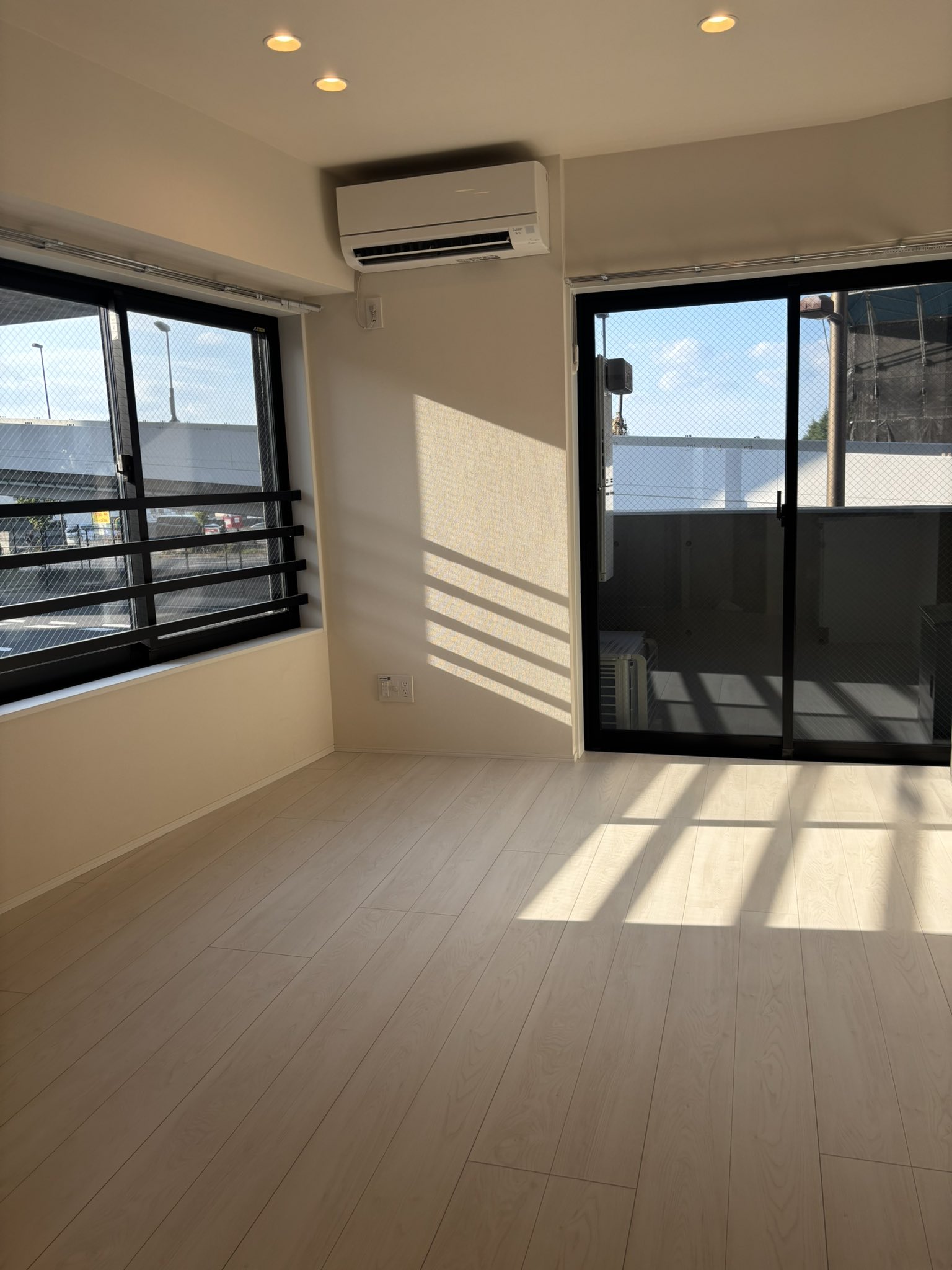 引越し - Search / X