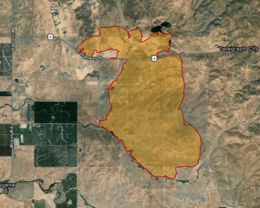 KernFiregraph's tweet photo. #2_2Fire / #22Fire mapped at 3,462 acres by FIRIS. https://t.co/Y1cl0rhTcV