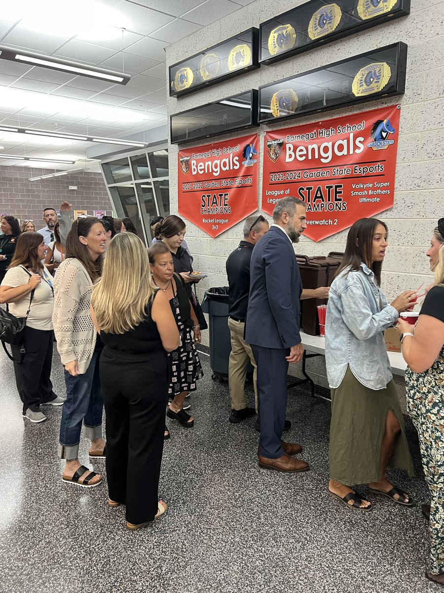 Danielle Brown tweet media