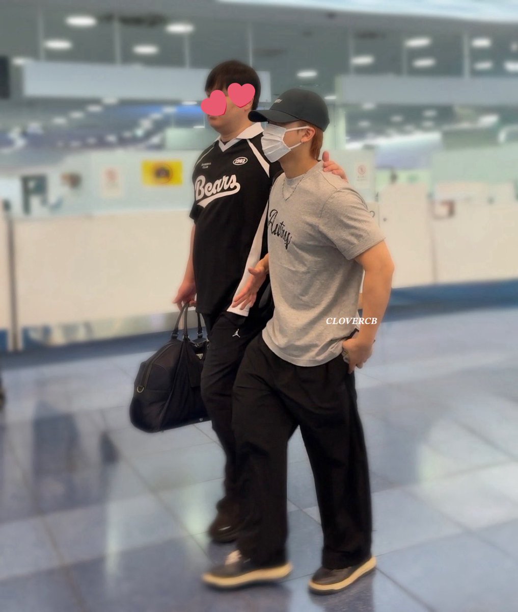 CLOVERCB0811's tweet photo. 250903 HND
#창빈 #Changbin #チャンビン
#스트레이키즈 #Straykids https://t.co/VAg21Awu3p