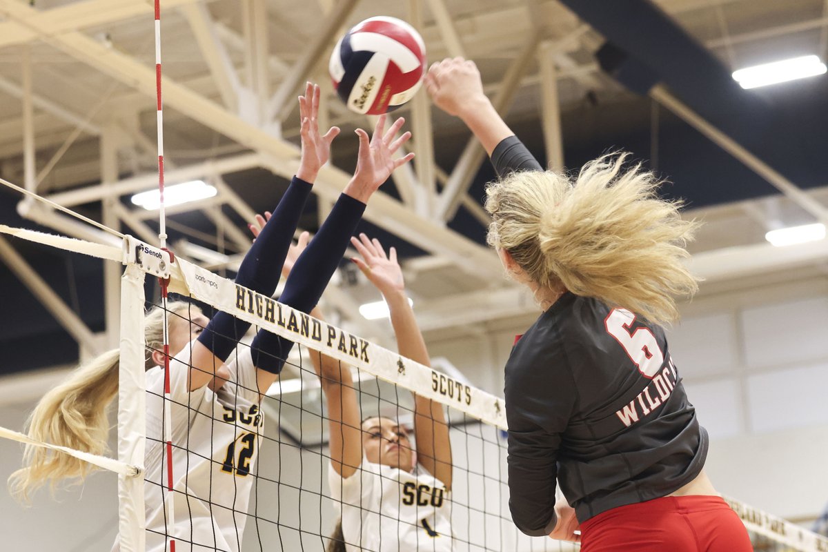 SportsDayHS (@sportsdayhs) on Twitter photo Ace! See photos from Highland Park and Lake Highlands' volleyball match π
Full gallery π
dallasnews.com/high-school-spβ¦ Ace! See photos from Highland Park and Lake Highlands' volleyball match π
Full gallery π
dallasnews.com/high-school-spβ¦