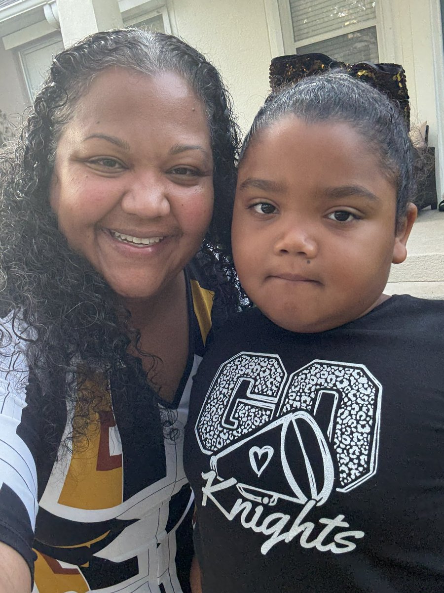 Last Thursday we wore black and gold to cheer on the <a href="/UCF/">UCF</a> Knights for their season opener! It’s hard to get Carmencita to smile in pictures! 🤦🏽‍♀️