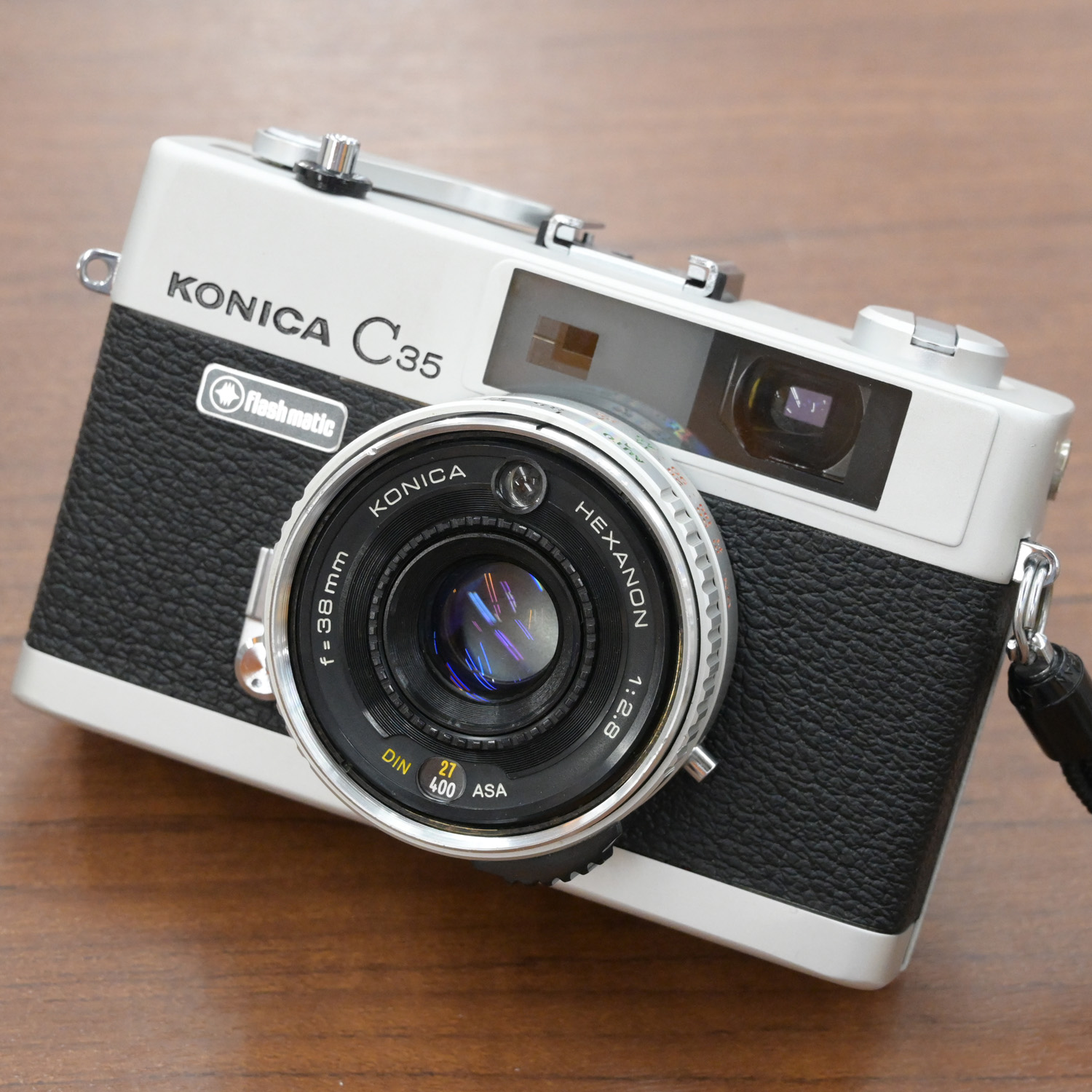 フィルムカメラ【完動品】コニカC35 芦田愛菜カメラ フィルムカメラ【完動品】コニカC35 芦田愛菜カメラ - メルカリ