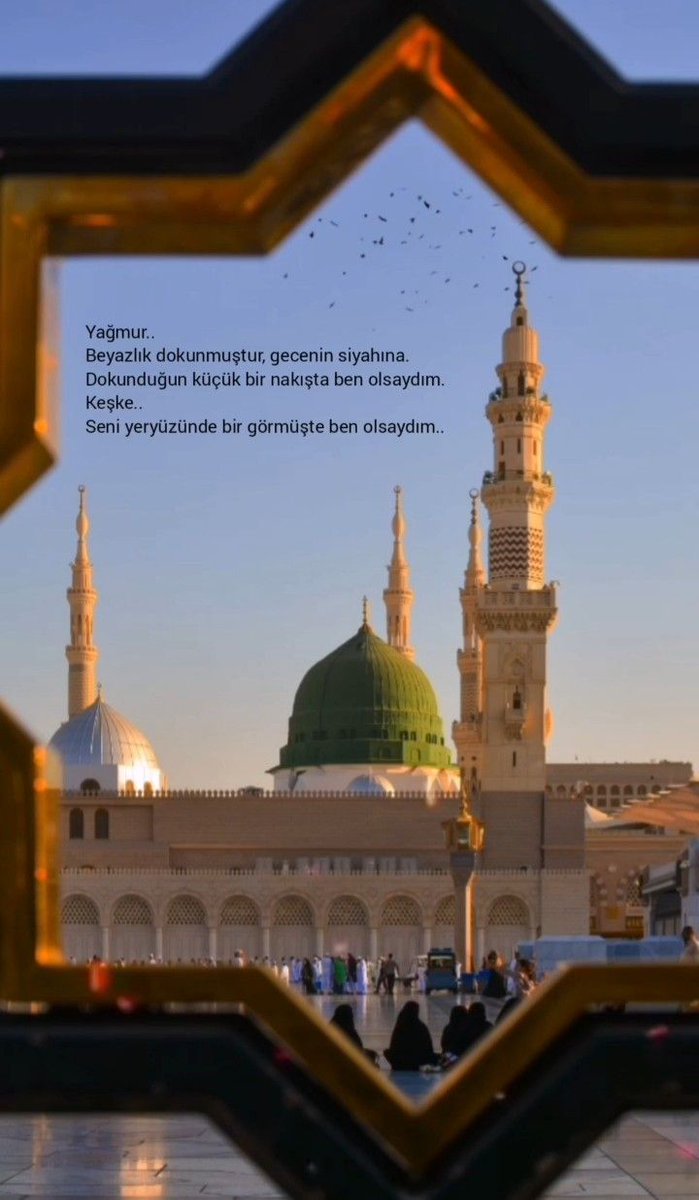 “Ya Rab! Beni kendini büyük zannedecek kadar küçültme.”

Mevlid  kandiliniz mübarek olsun🌿

#MevlidKandili