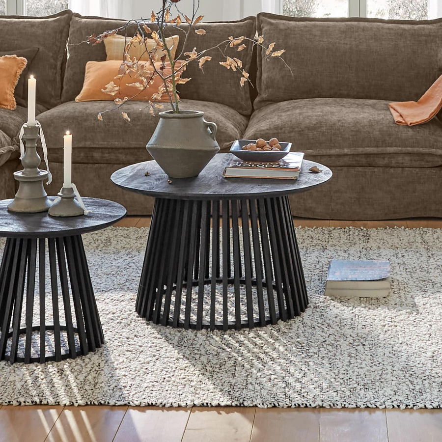 iziva's tweet image. ✨Table basse MONTARIL Bois de manguier Noir signé LOBERON – Élégance brute, charme naturel✨

🥰 Voir sur Loberon : tidd.ly/4g3Okbj

#LOBERON #TableBasse #TableBasseDesign #iziva #IntérieurÉlégant #DécoNaturelle #meubles