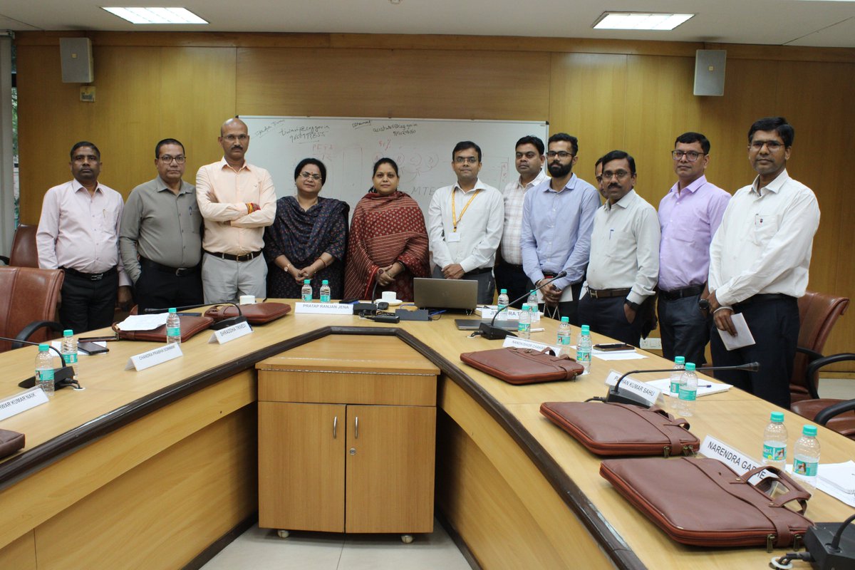 On August 26, Mr. Jitendra Tiwari, Director at IAAS, Indian Audit and Accounts Department (CAG India), New Delhi, shared his expertise on “Public Financial Management: The CAG Perspective” during Day 2 of the NIPFP training for Chhattisgarh officials. #NIPFP #FiscalGovernance