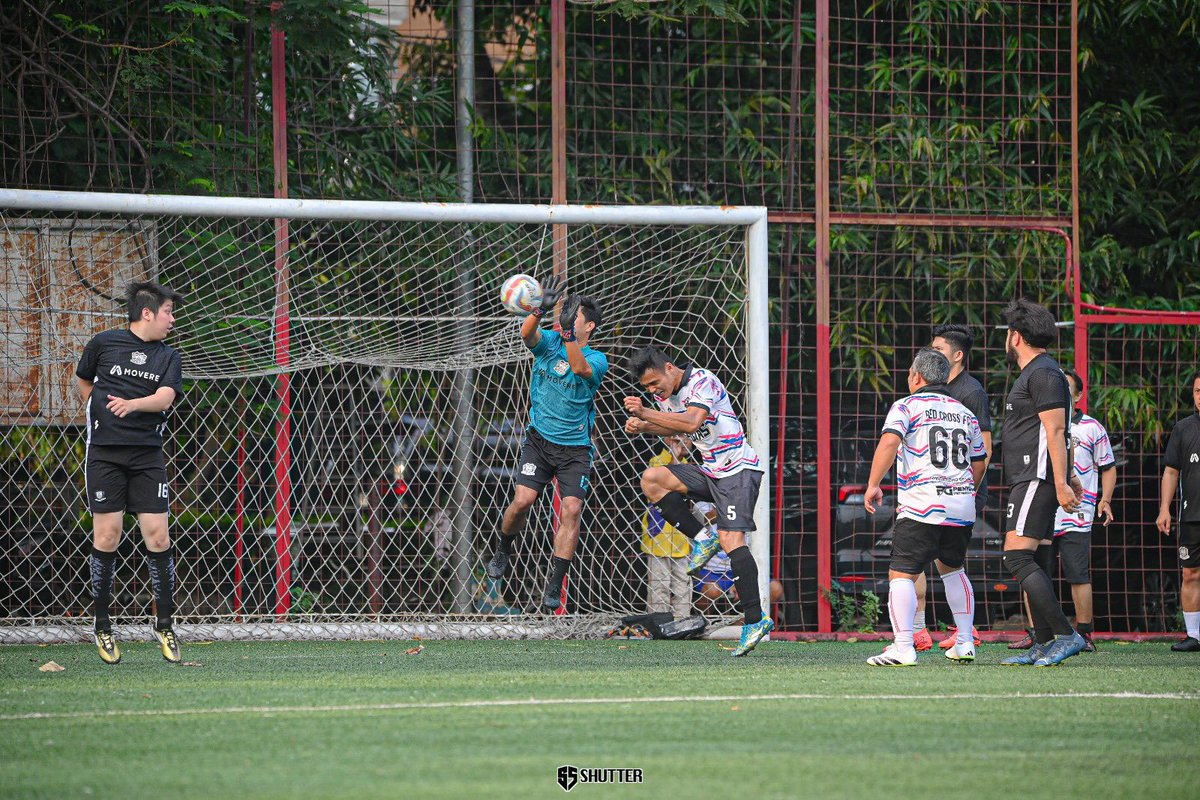 IG : herryftanjung 🌐 (@herryftanjung) on Twitter photo Tim kesebelasan sepak bola PMI FC mengikuti Turnamen Trofeo Independen Cup 2025, yang berkolaborasi dengan EL Papi FC dan Inter Club Indonesia FC, bertempat di Lapangan Sepak Bola Persija Academy, Pulomas, Jakarta, pada Minggu (31/8). Cc <a href="/RadioElshinta/">Radio Elshinta</a> <a href="/SonoraFM92/">Radio Sonora Jakarta</a> Tim kesebelasan sepak bola PMI FC mengikuti Turnamen Trofeo Independen Cup 2025, yang berkolaborasi dengan EL Papi FC dan Inter Club Indonesia FC, bertempat di Lapangan Sepak Bola Persija Academy, Pulomas, Jakarta, pada Minggu (31/8). Cc <a href="/RadioElshinta/">Radio Elshinta</a> <a href="/SonoraFM92/">Radio Sonora Jakarta</a>