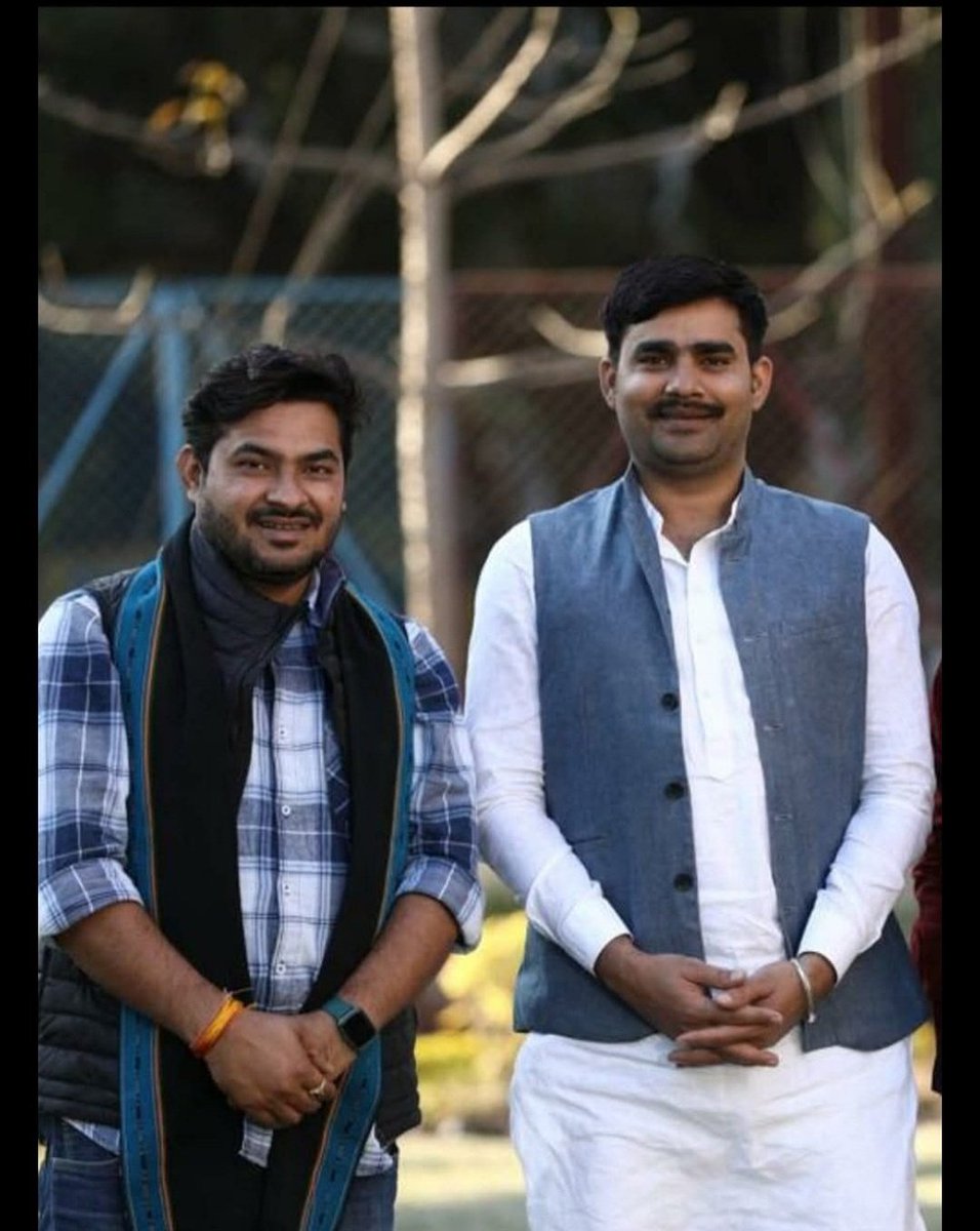 Drpyush's tweet photo. मेरे भाई भारतीय युवा कांग्रेस के राष्ट्रीय महासचिव एवं निवर्तमान छत्तीसगढ़ एवं मध्य प्रदेश युवा कांग्रेस प्रदेश प्रभारी श्री @Sheshnojha89 जी को हिमाचल प्रदेश युवा कांग्रेस का प्रभारी नियुक्त होने पर बहुत-बहुत बधाई शुभकामनाएं https://t.co/RAmwFlEgUI