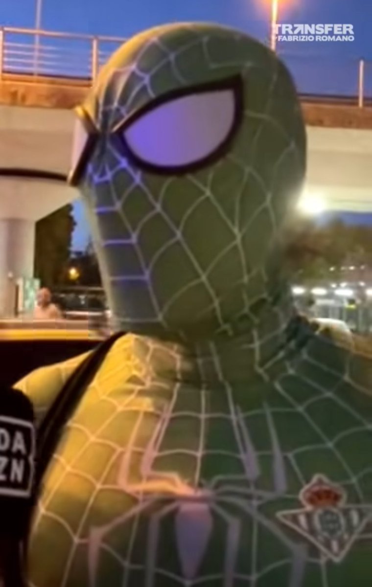 Este Spiderman del Betis sale en la edición? Me da que es canon...