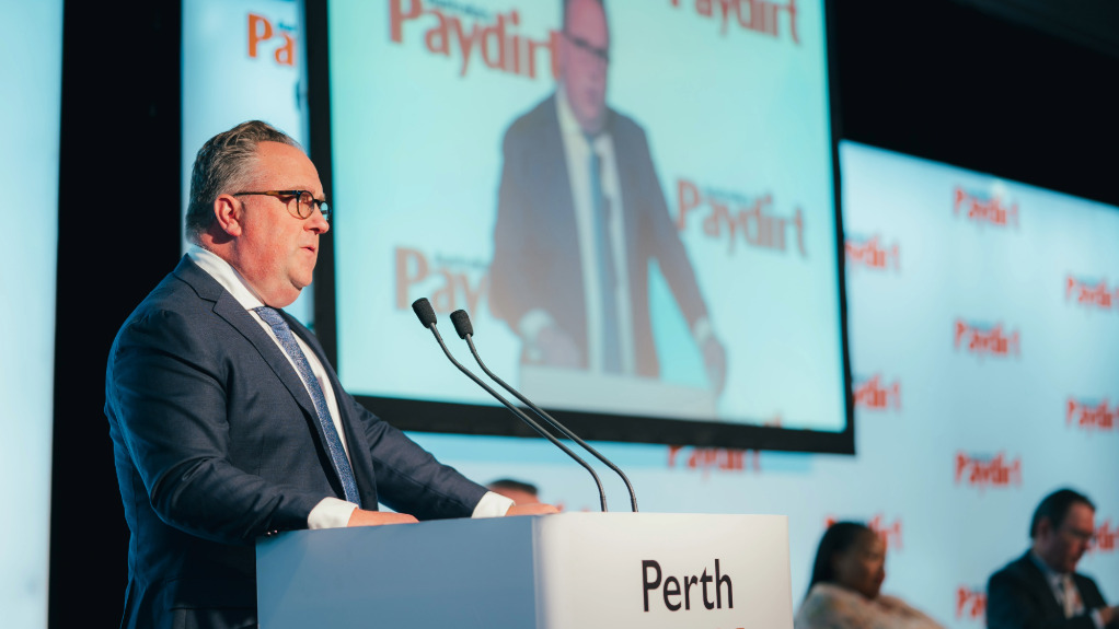 MiningWeeklyAUS's tweet image. Logistics reforms gaining traction, SA mining execs tell Australia conference

ow.ly/LzKr50WQ66N

#mining #railcapacity #logistics #SouthAfrica #AfricaMining #ADU2025