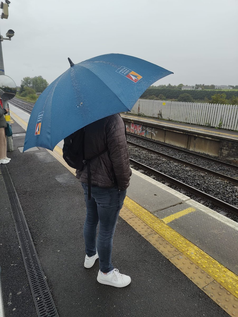 David W. Higgins (@higginsdavidw) on Twitter photo Anglo umbrella spotted by a friend this morning.
๐ Skerries Anglo umbrella spotted by a friend this morning.
๐ Skerries