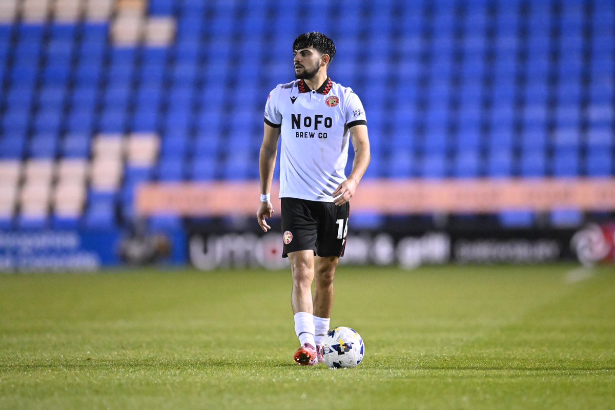 ✅ Two scholars making their debuts

✅ Appearances for graduates 

✅ Other scholars in the squad 

🤩 It was fantastic to have 4 products of the academy on the pitch last night and to be so well represented within the matchday squad 

Proud ❤️