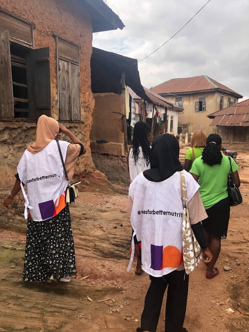 community_pot's tweet image. Recently, our door-to-door community outreach took us to Ayeye, Agbaje, and Idi-Oro in Ibadan North West.

In 3 hrs, 21 kids were assessed for malnutrition, 5 at risk got linked to our Nutrition Support Centre.

One step, one child, one community at a time!

#CommunityPot #NSC