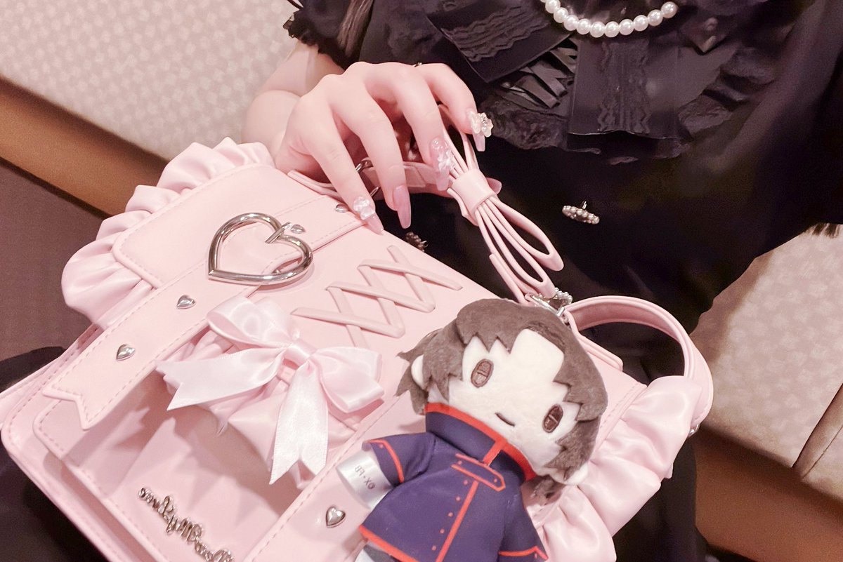 新学期に向けて新しバッグ買ったかわいかわい