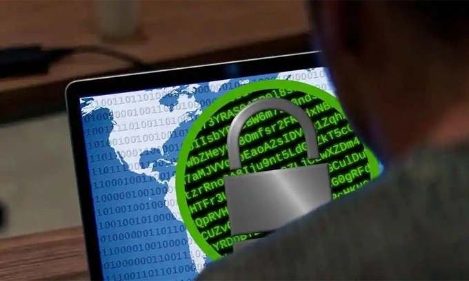 🚨 Ransomware just got an upgrade 

PromptLock embeds a Large Language Model (LLM) that rewrites its own code in real time to evade all antivirus software

Powered by Ollama API + gpt-oss-20b → generates dynamic Lua code → runs on Windows, macOS, Linux
#EPICAILABS #AI