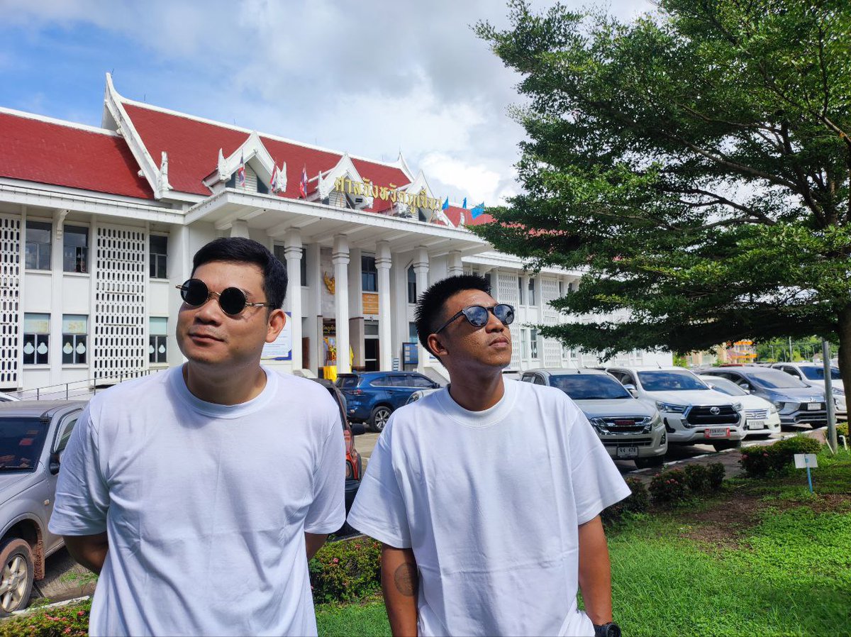 ด่วน !  วันนี้ (3 ก.ย. 68) ศาลอุทธรณ์ภาค 3 พิพากษายืนจำคุก คดี #ม112 ปราศรัยหน้า สภ.ภูเขียว ของ "ไผ่ จตุภัทร์- ครูใหญ่ อรรถพล" ให้จำคุกจำเลยที่ 1 (ไผ่) มีกำหนด 2 ปี 12 เดือน จำเลยที่ 2 (ครูใหญ่) มีกำหนด 2 ปี

ขณะนี้อยู่ระหว่างยื่นประกันตัวในชั้นฎีกา