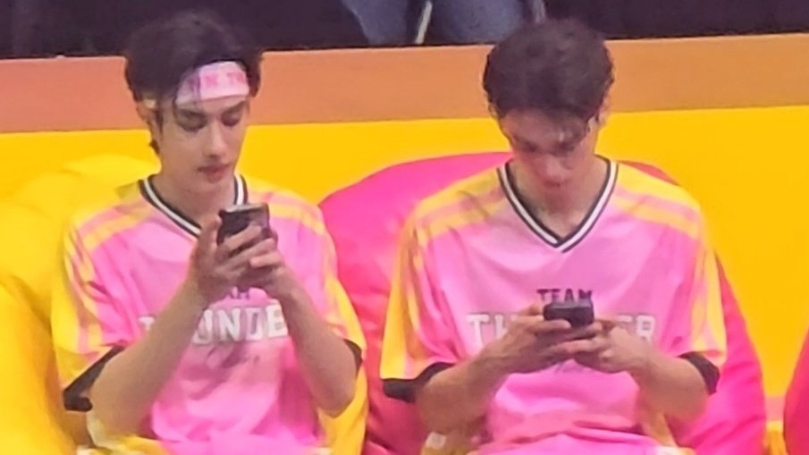 สจ.พายไก่ tweet media