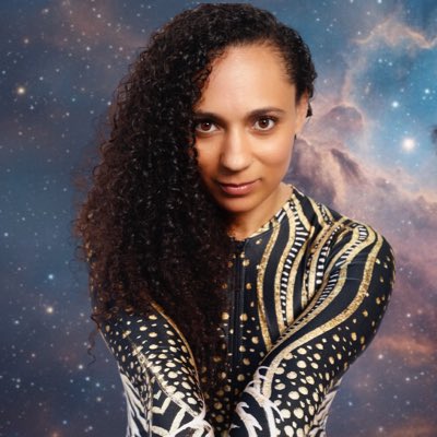 ✨When I look at this photo, I see more
than just an image. I see the story of survival, transformation, and music that carried me through it all.

There was a time when I was broken, physically, emotionally, spiritually. After a life changing skydiving accident, where I spent