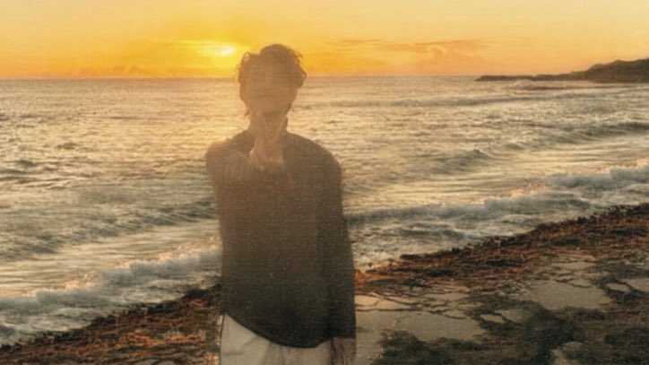 mythvisblue's tweet photo. minhas recomendações de au's 🌻✨️🌅 https://t.co/Pluiif3VD2