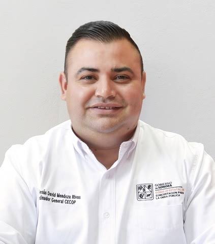 #Sonora Desde el jueves pasado anunció a su personal que dejaría <a href="/cecopsonoragob/">CECOP SONORA</a> @davidmendoza para incorporarse al 100 % a las actividades partidarias de <a href="/MorenaSonora/">Morena</a> que dirige <a href="/ArmentaJudithC/">Judith Armenta Cota</a> . Dejó algunos temas pendientes a días d 4to informe del gobernador <a href="/AlfonsoDurazo/">Alfonso Durazo</a>