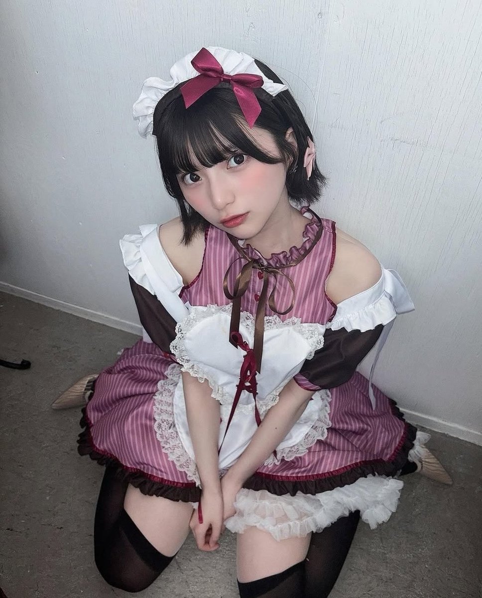 清楚な甘えん坊

姫野ひなの