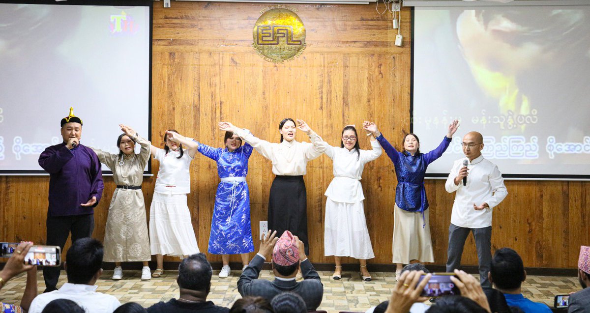 EFLU_OFFICIAL's tweet photo. Equatorial Guinea and São Tomé brought Lusophone Africa’s voices to ITP-74. With rhythms, stories & warmth from their island and coastal cultures, they enriched the evening’s global mosaic. #Africa #ITP74 @EFLU_OFFICIAL @ITECnetwork https://t.co/zadA2togOx